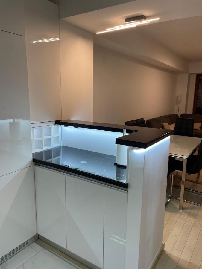 Luka Apartments Flatiron Skopje Luaran gambar