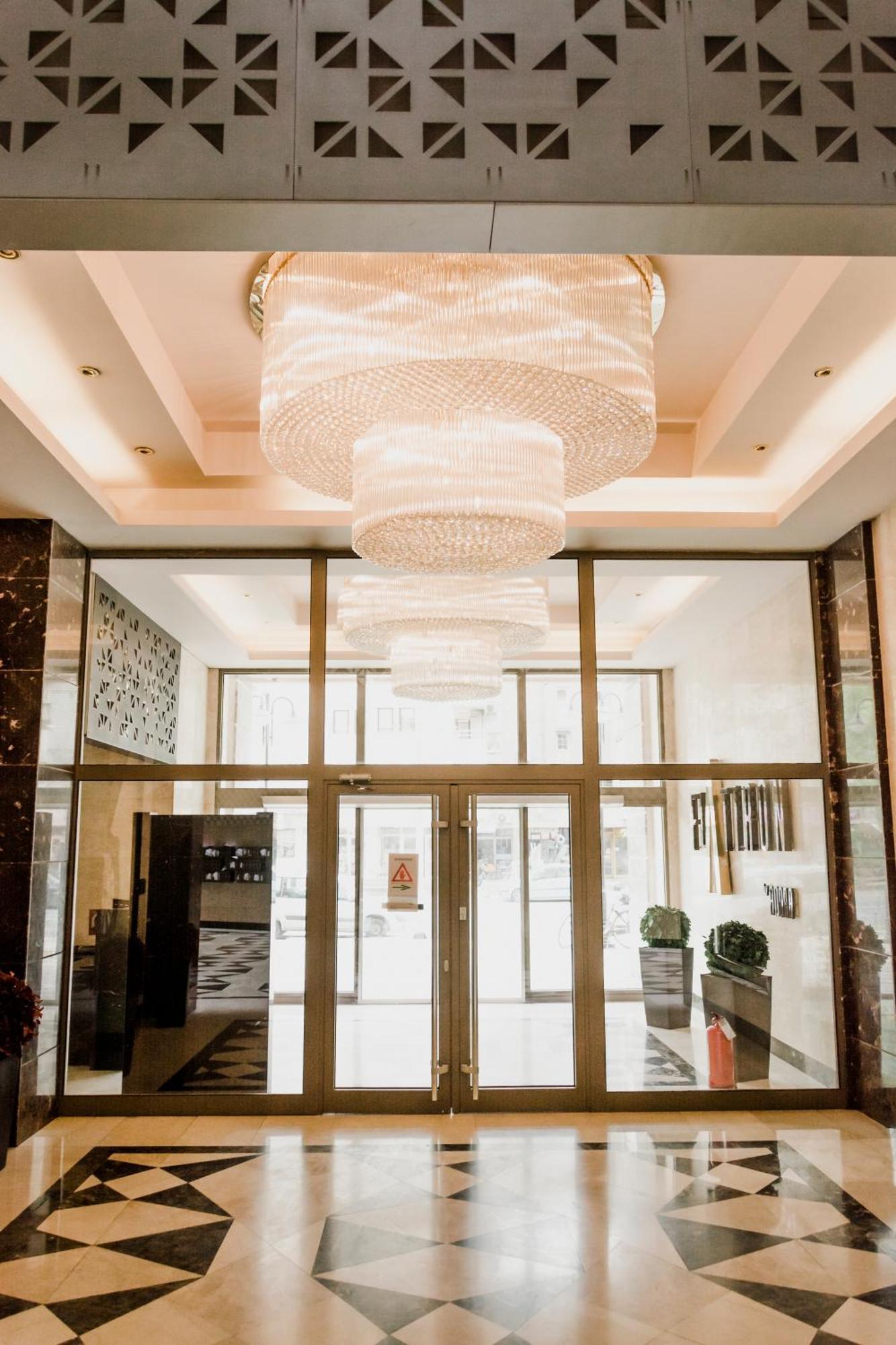 Luka Apartments Flatiron Skopje Luaran gambar