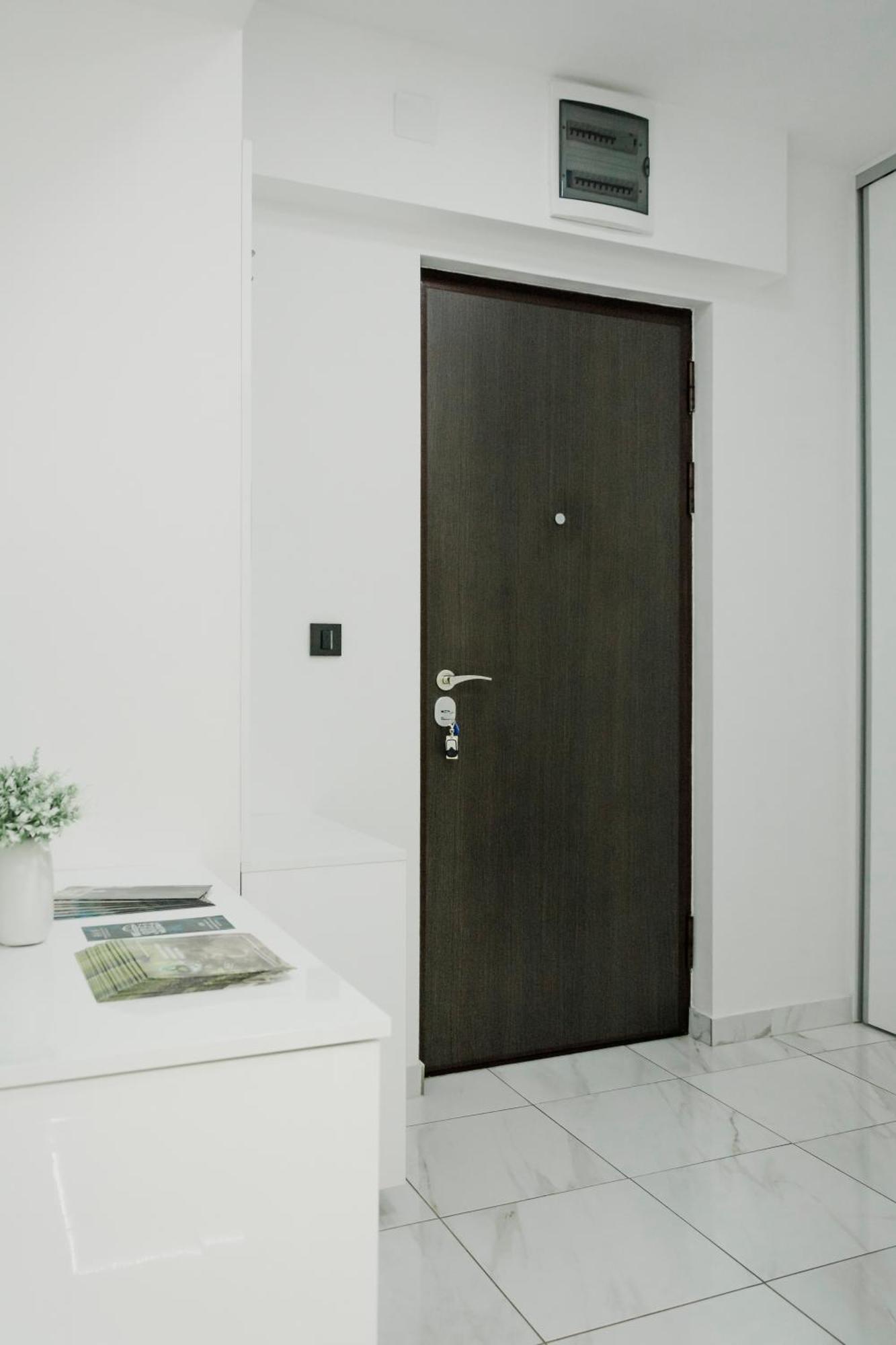 Luka Apartments Flatiron Skopje Luaran gambar
