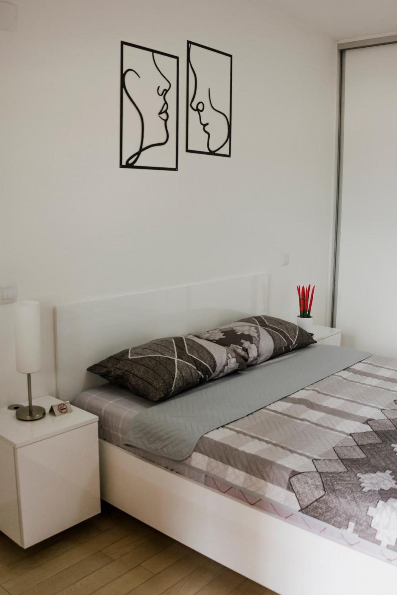 Luka Apartments Flatiron Skopje Luaran gambar